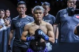 MSI淘汰赛：G2崩盘，FLY零封G2，NA大于欧洲